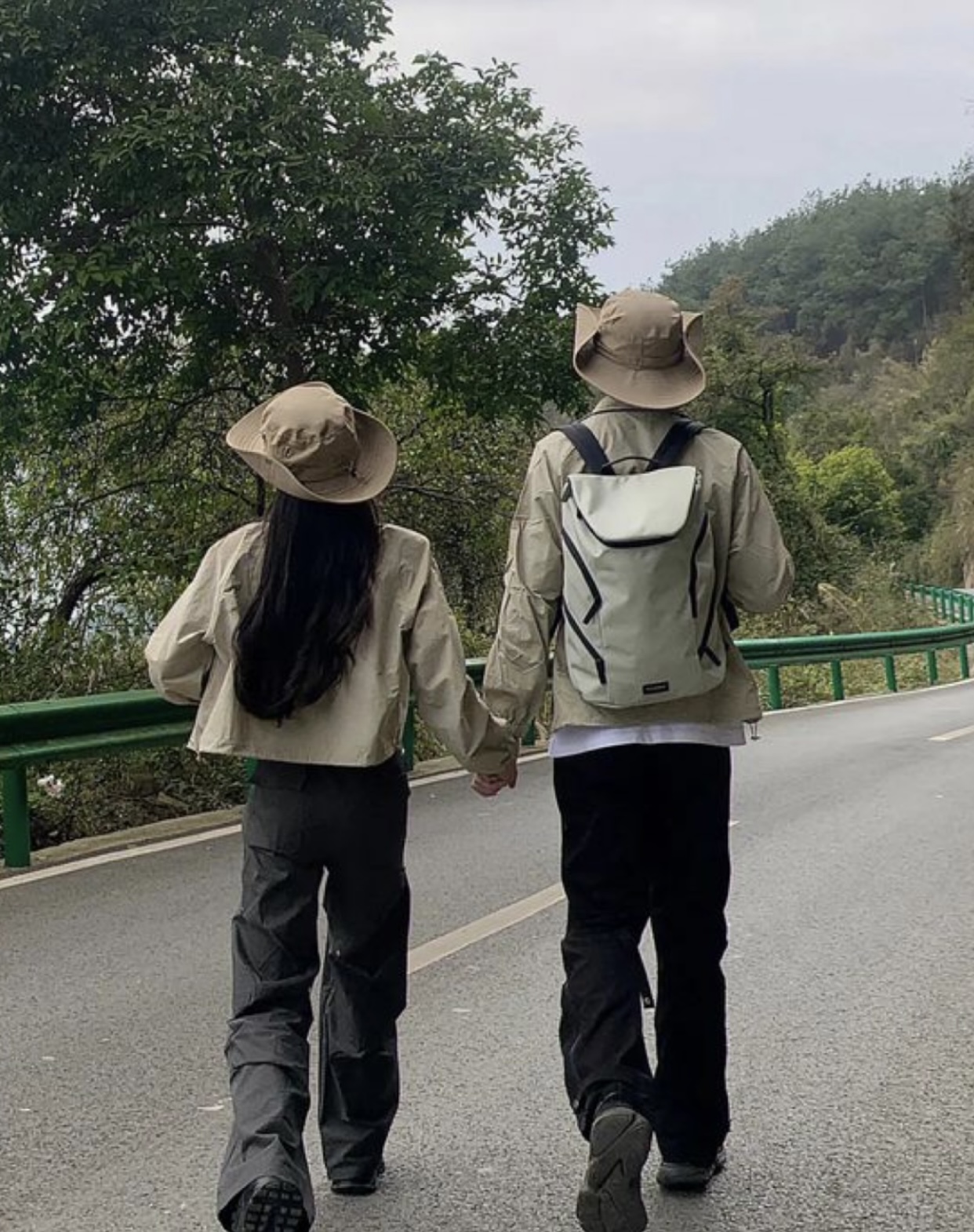 BƯỚC RA TỪ VŨNG LẦY