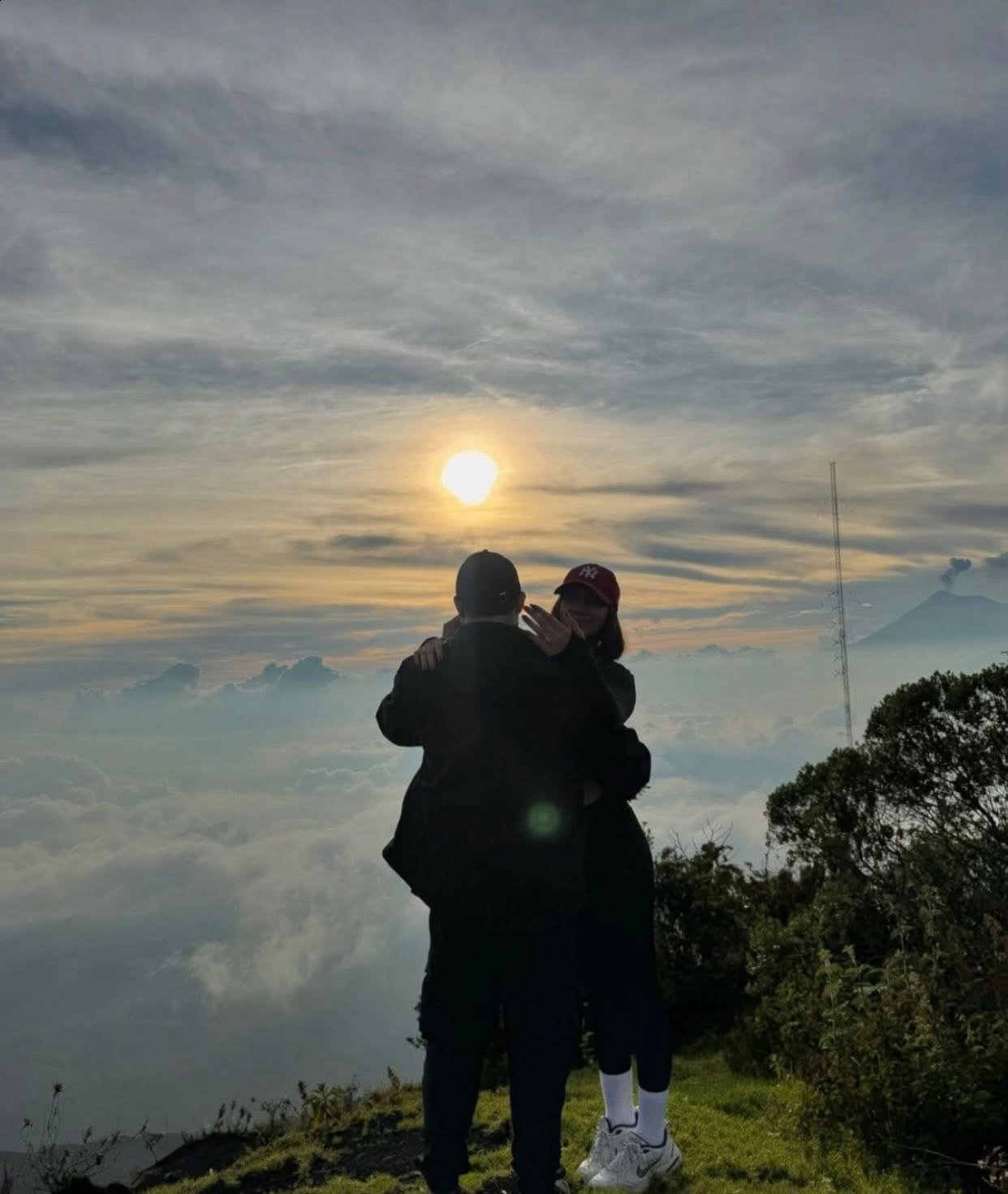 BẠN TRAI THÍCH EM GÁI NUÔI