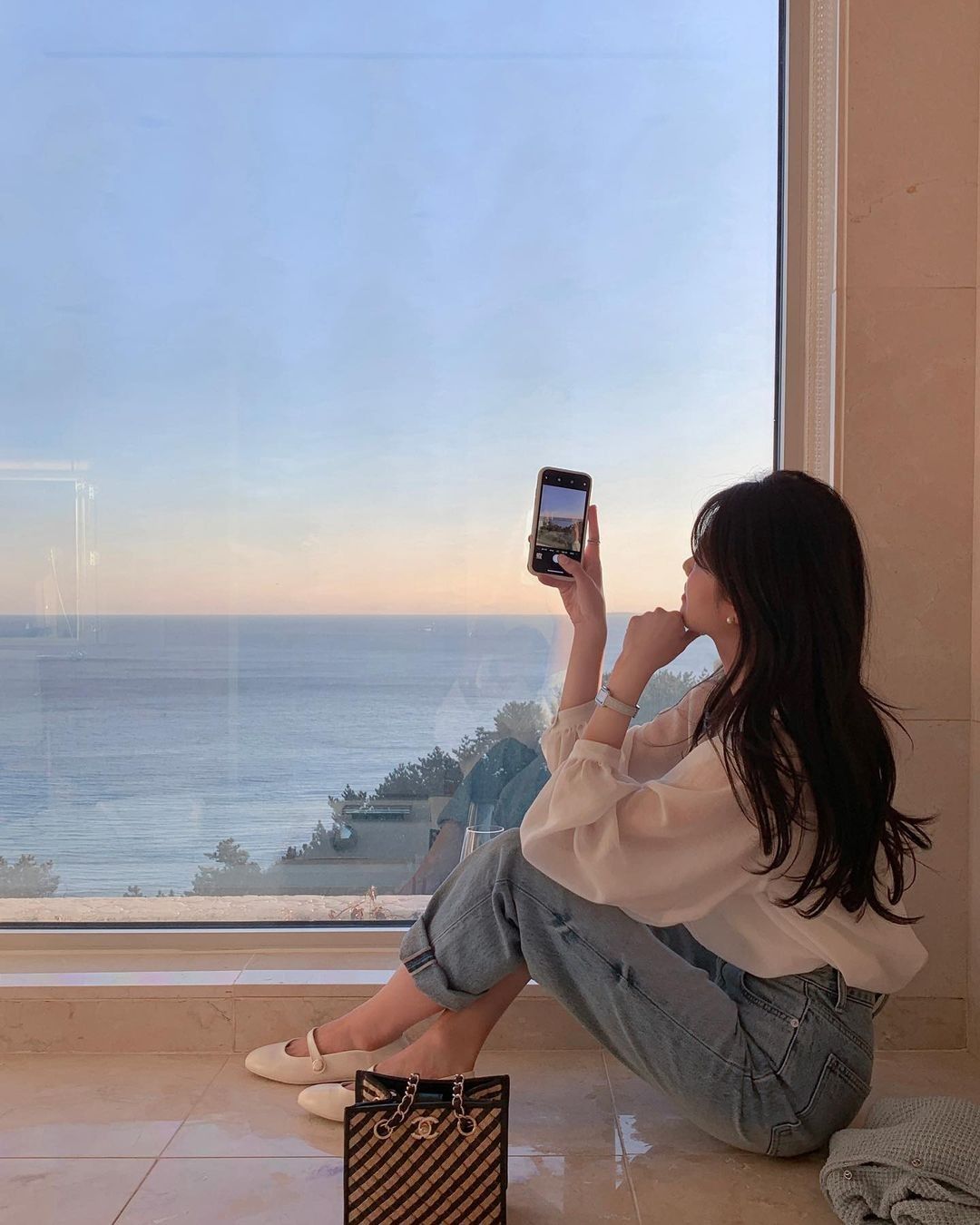 THÙ HẬN TRONG BÓNG ĐÊM