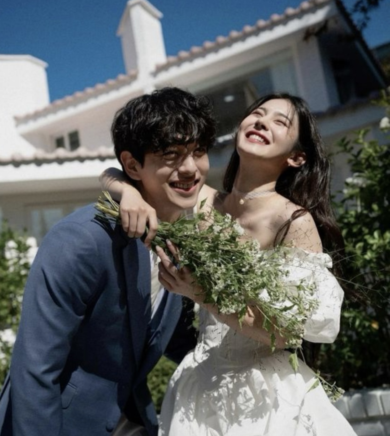 NGƯỜI EM YÊU, LUÔN BÊN CẠNH EM