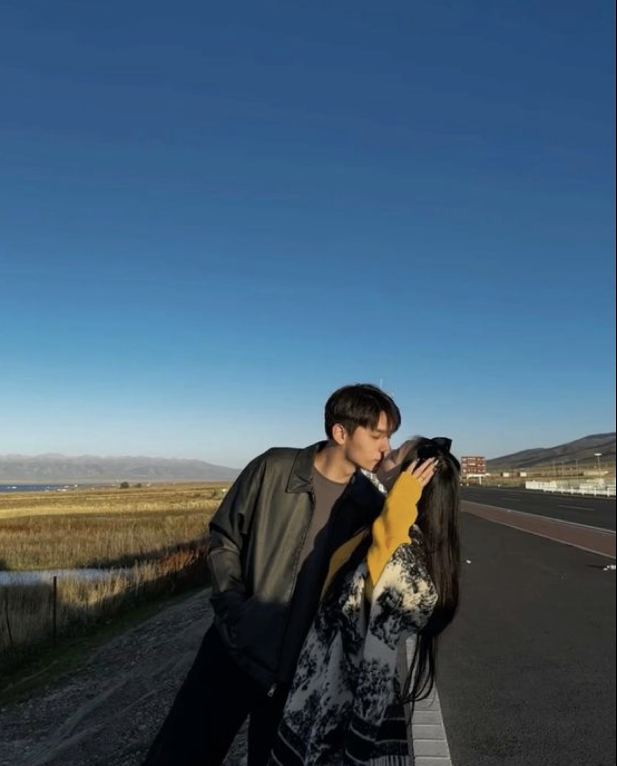 TỈNH DẬY SAU GIẤC MỘNG