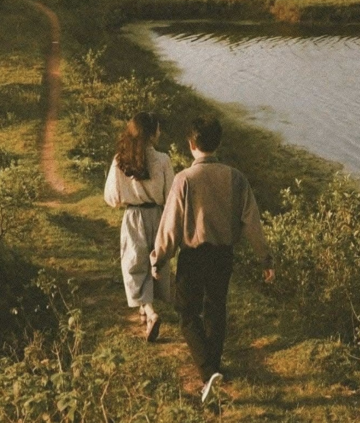 TÌNH YÊU NĂM 18 TUỔI KHÔNG CÒN NỮA