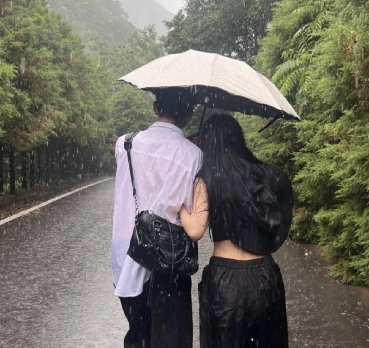 CHÚNG TA KHÔNG CÒN NỢ NHAU