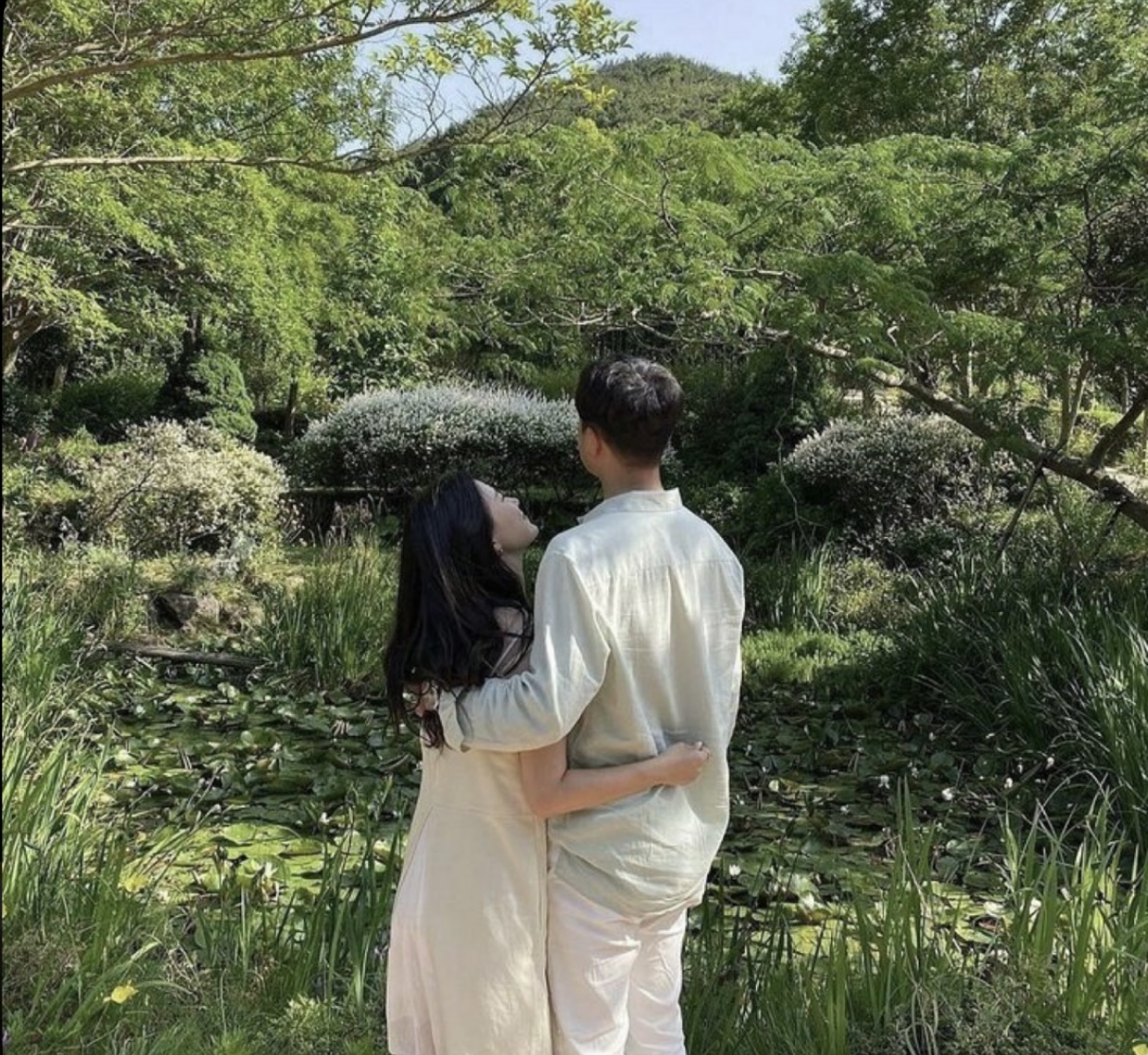 VƯỢT QUA NỖI ĐAU