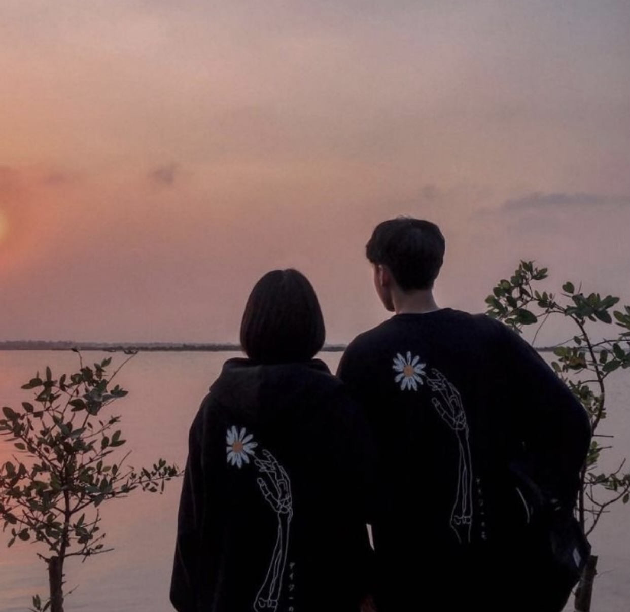 SAU KHI BẮT QUẢ TANG CHỒNG NGOẠI TÌNH, ANH TA HỐI HẬN ĐẾN PHÁT ĐIÊN