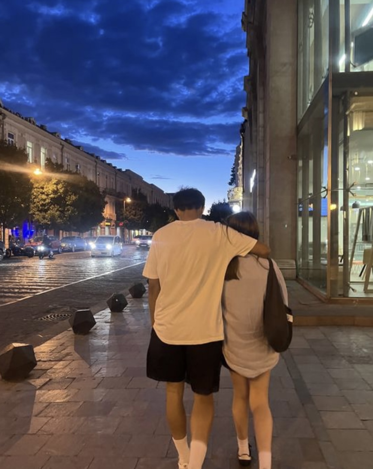 THẦY THẨM , TỐI NAY KHÔNG VỀ FULL