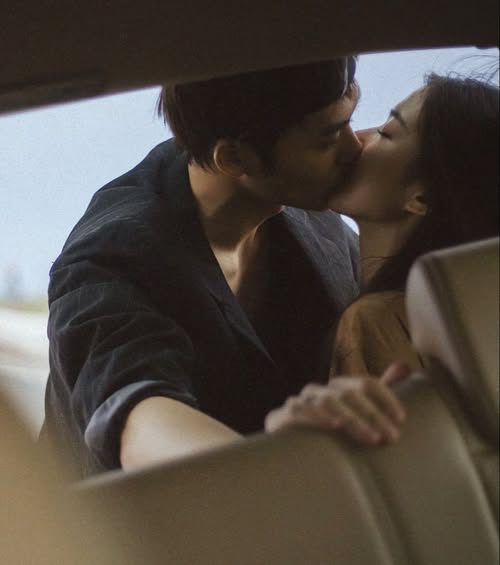 Mối Duyên Cũ Không Rời