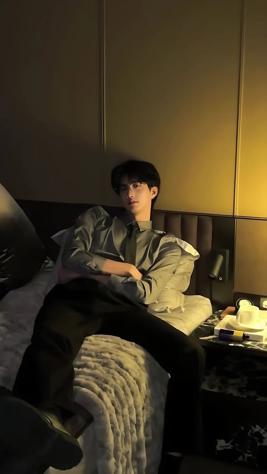 Kỳ Nghỉ Lễ Bận Rộn của Cô Giáo