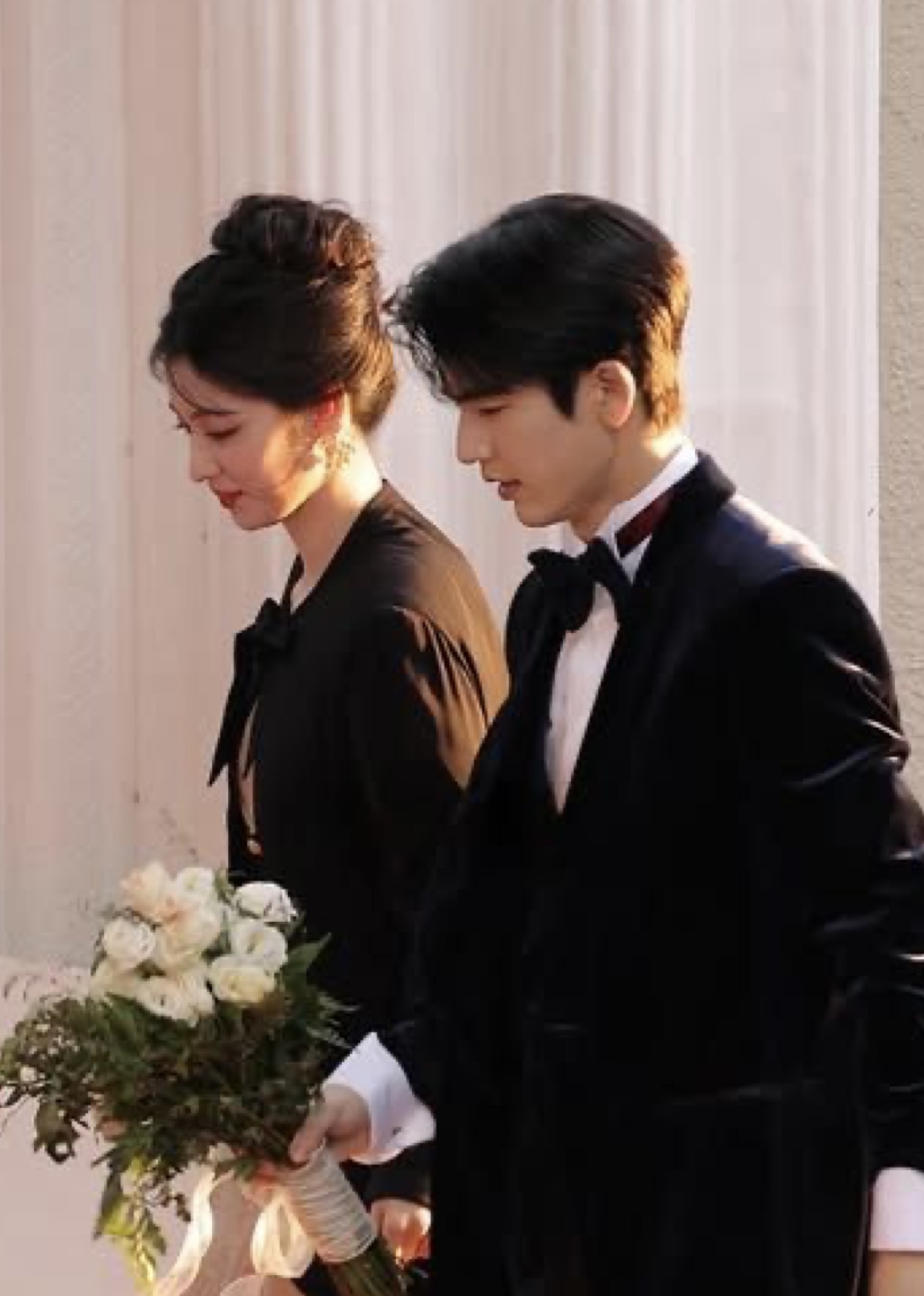 BẠN TRAI QUEN QUA MẠNG LÀ SẾP TÔI