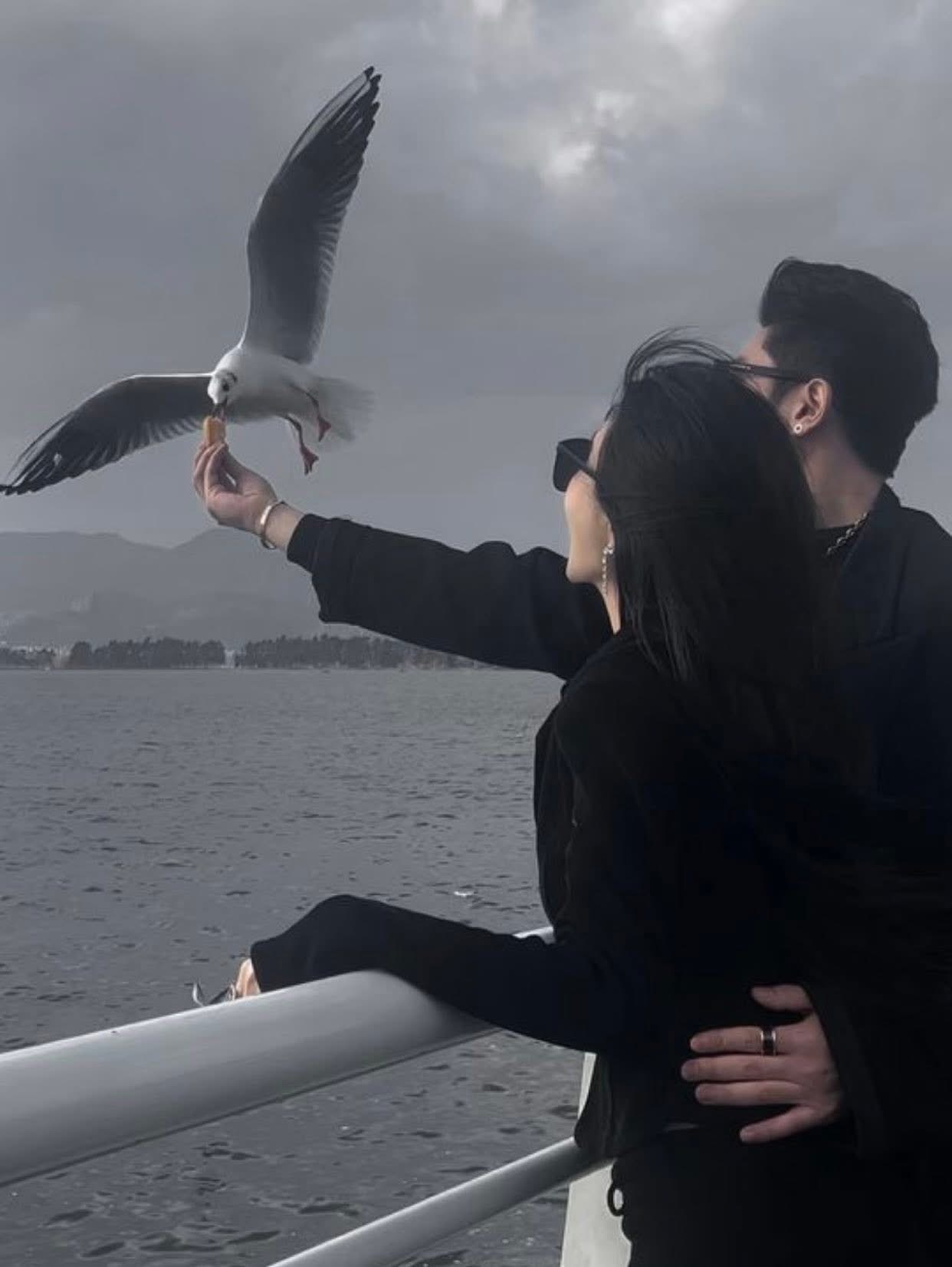 VỞ KỊCH KẾT THÚC