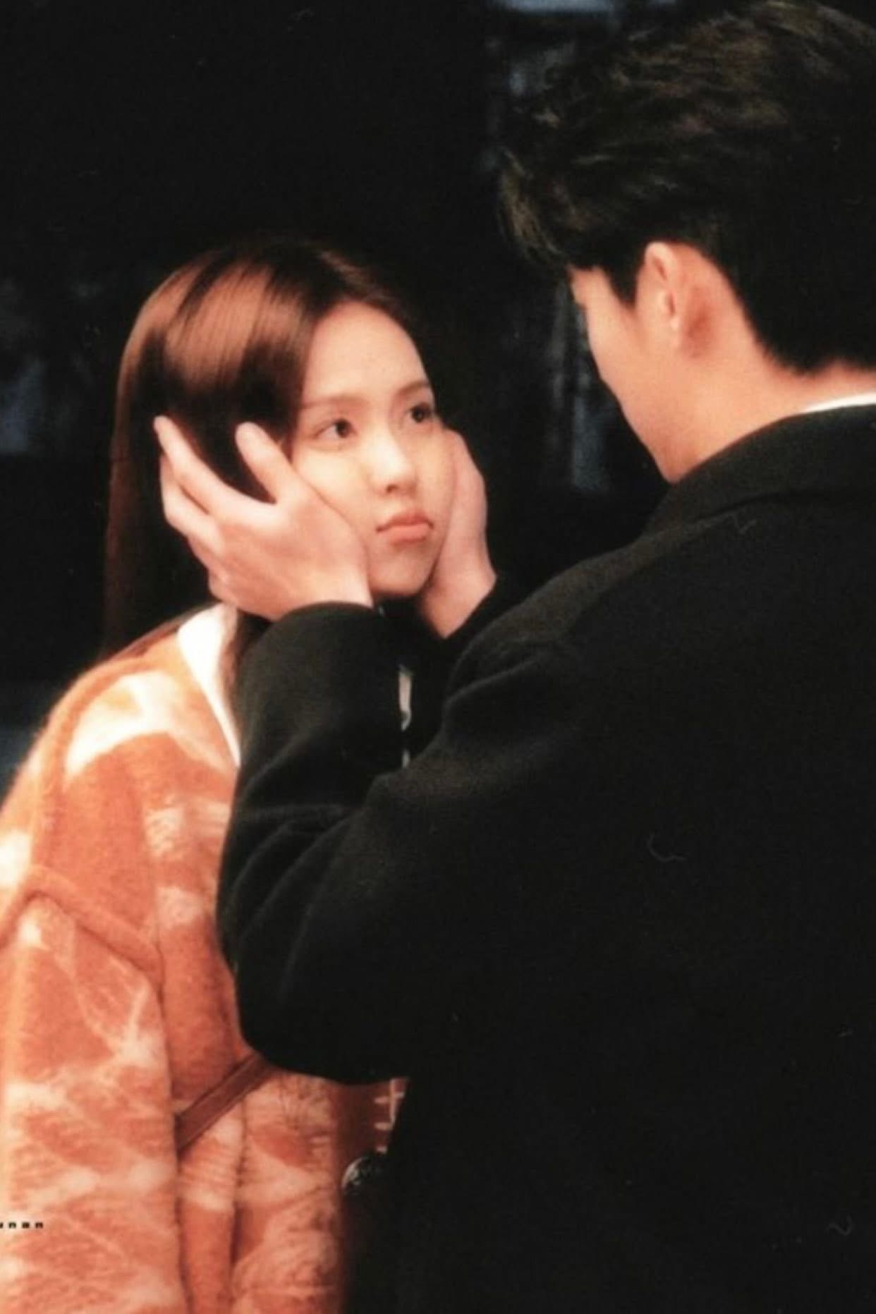 BAO NUÔI MỘT ANH CÚN CƯNG