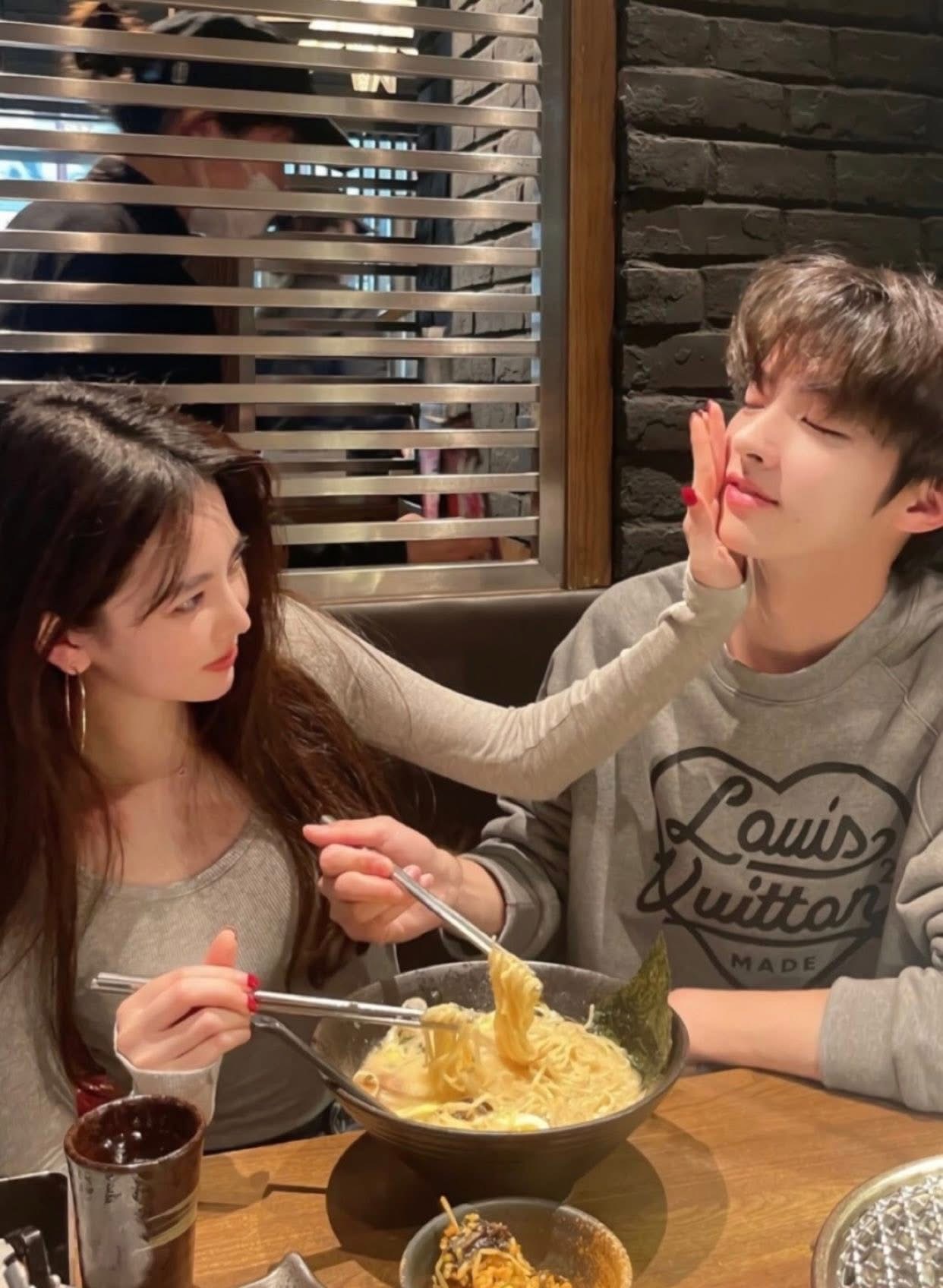 ÁNH TRĂNG NƠI ANH LÀ EM