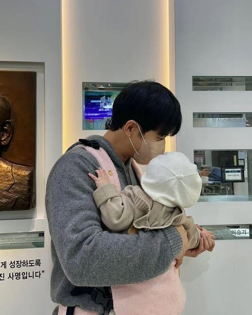 Tôi và Tổng Tài Ôm Con Chạy Trốn