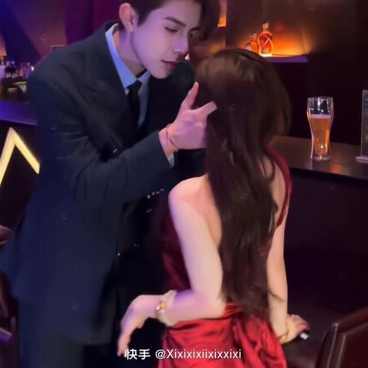 Người Yêu Qua Mạng Của Vị Hôn Thê